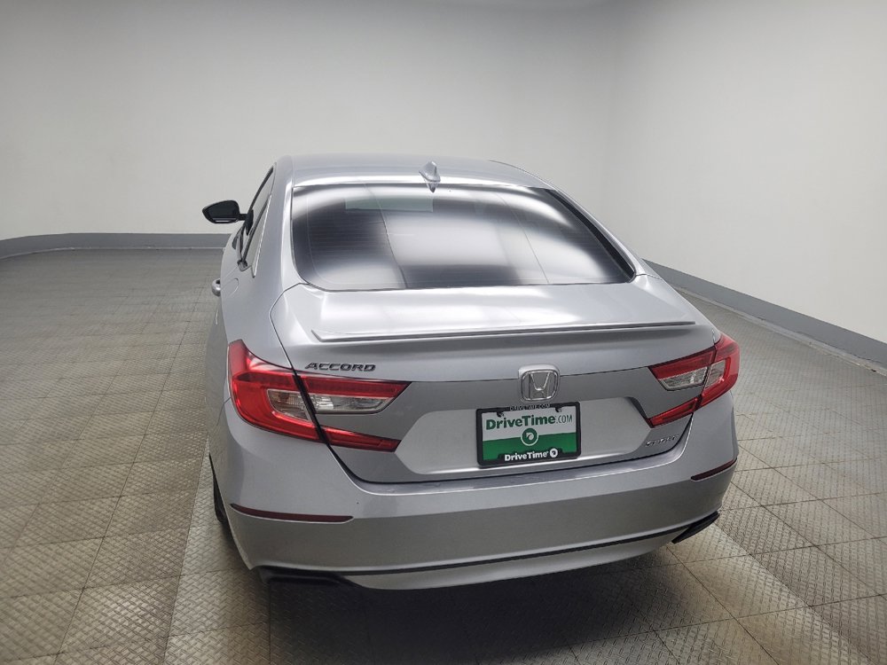 Used 2018 Honda Accord Sport image 6