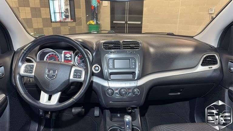 Used 2019 Dodge Journey SE w/ Connectivity Group image 10