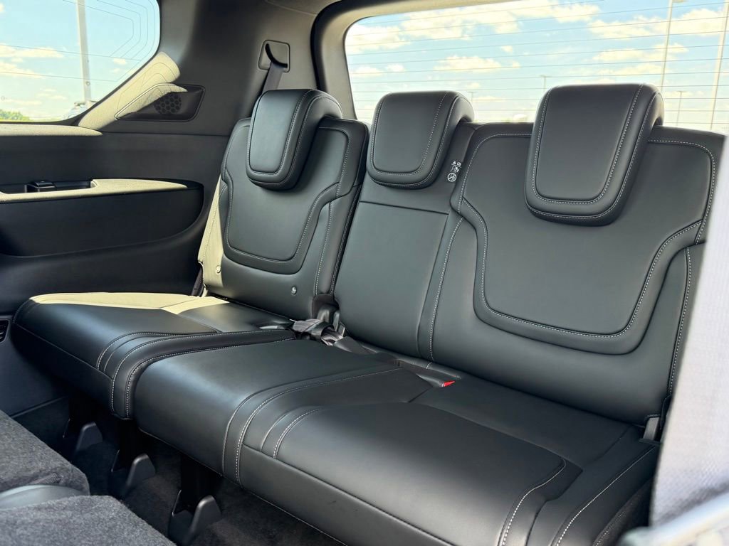 New 2026 Nissan Armada PRO-4X AWD/4WD image 17