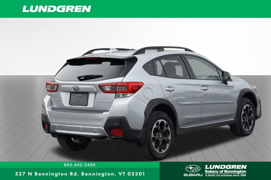 Used 2021 Subaru Crosstrek 2.0i Premium image 3