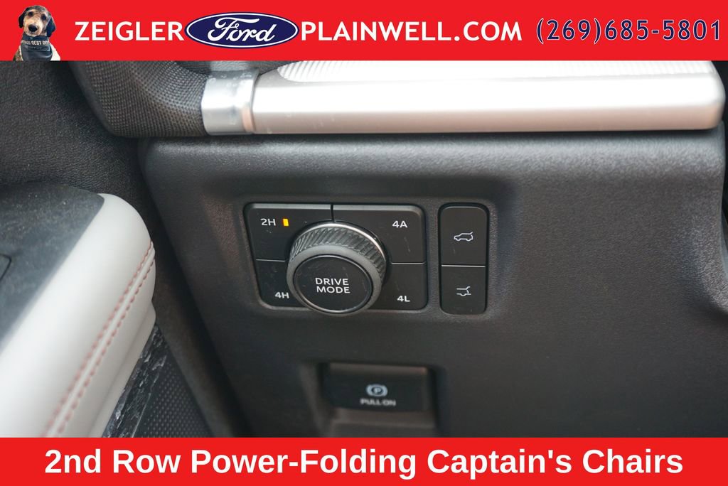 Used 2025 Ford Expedition Max Active AWD/4WD image 28