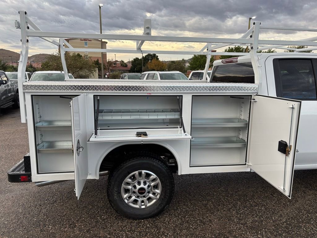 New 2026 GMC Sierra 2500 Pro w/ Convenience Package image 13