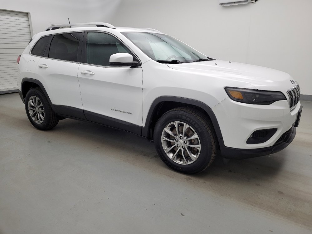Used 2019 Jeep Cherokee Latitude Plus image 11