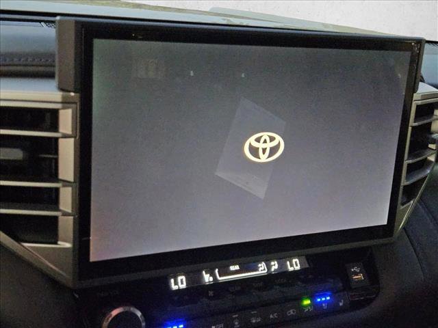 New 2026 Toyota Sequoia Platinum AWD/4WD image 11