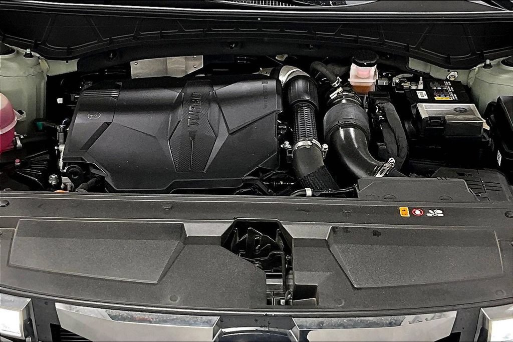 Certified 2023 Hyundai Santa Cruz Limited AWD/4WD image 11