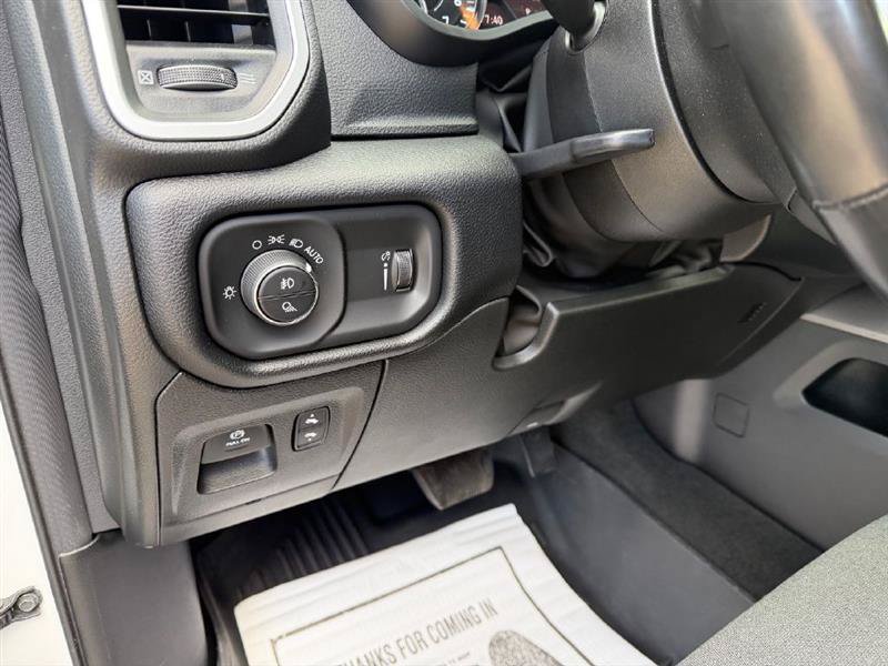 Used 2022 RAM 1500 Big Horn RWD image 33
