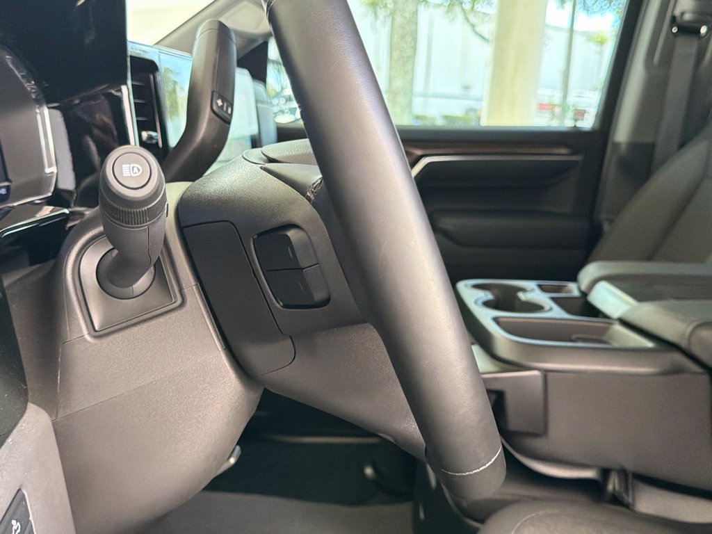 Used 2024 Chevrolet Silverado 1500 RST RWD image 46
