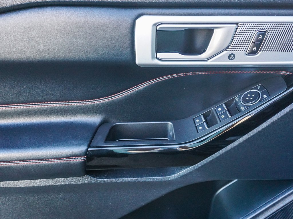 Used 2023 Ford Explorer ST-Line w/ Class IV Trailer Tow Package image 19