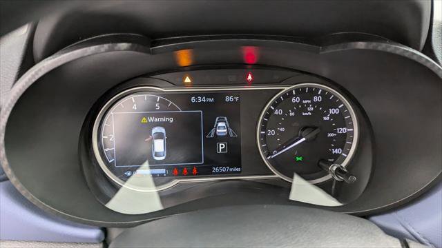 Used 2024 Nissan Versa SV image 24