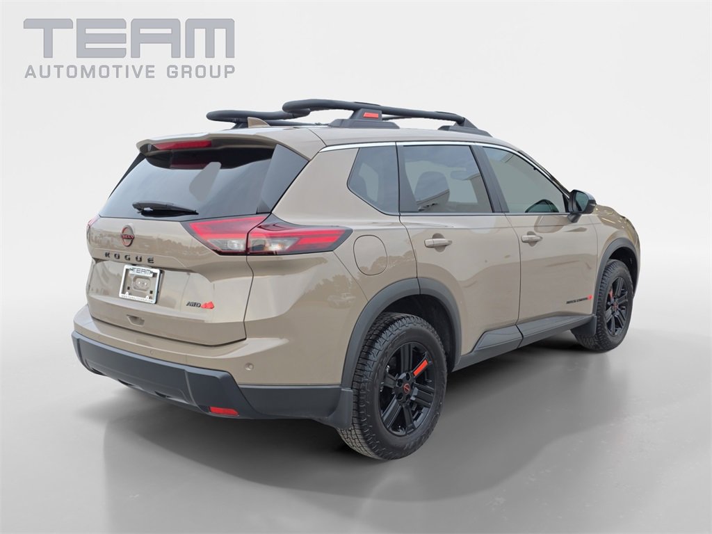 Used 2025 Nissan Rogue SV w/ Rock Creek Premium Package image 7