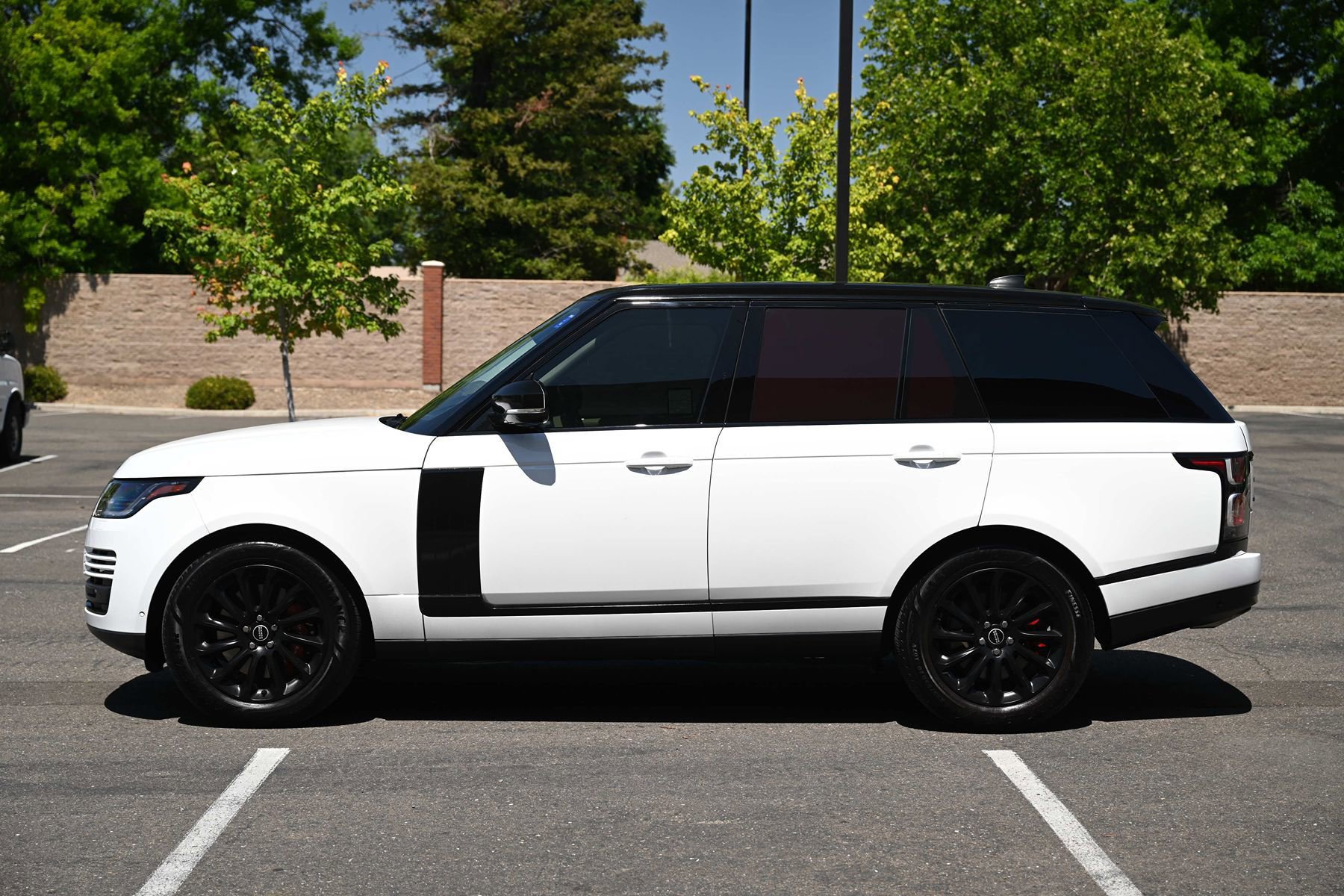 Used 2018 Land Rover Range Rover HSE AWD/4WD image 6