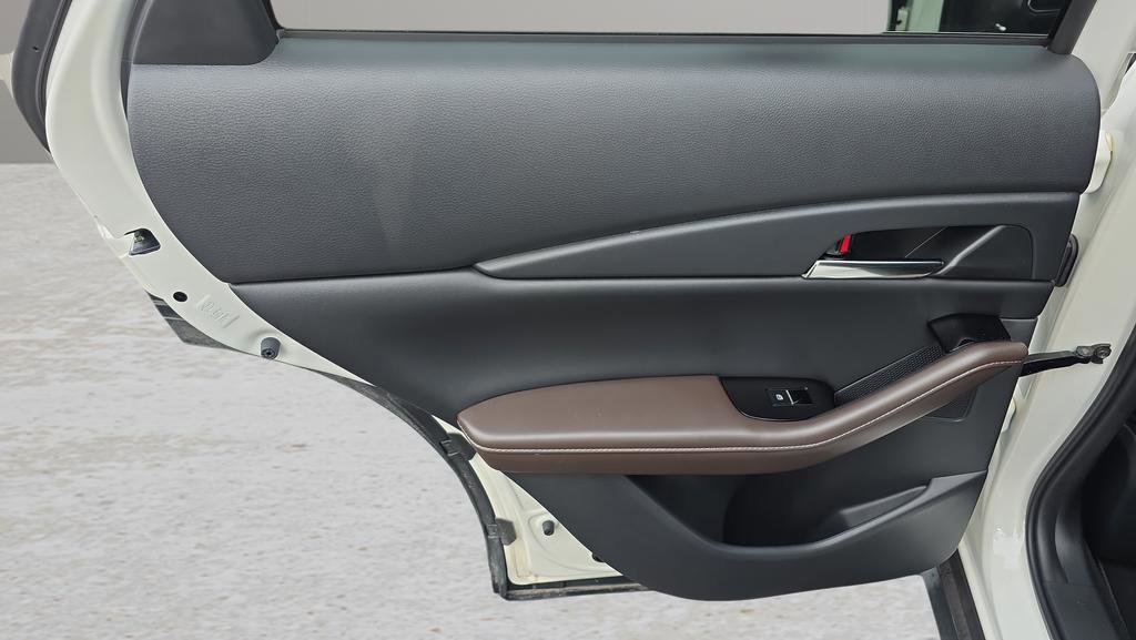 Certified 2025 MAZDA CX-30 2.5 Turbo w/ Premium Package image 14