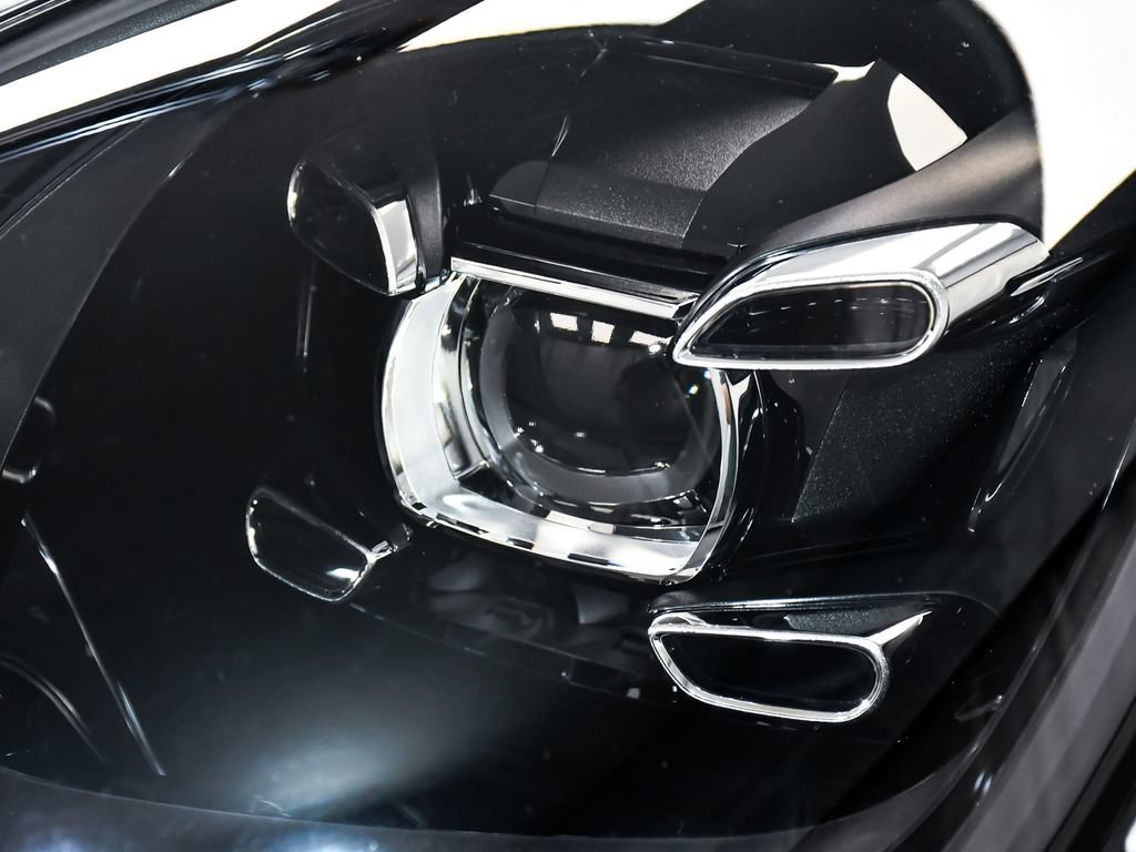 Used 2023 Porsche Cayenne AWD/4WD image 73