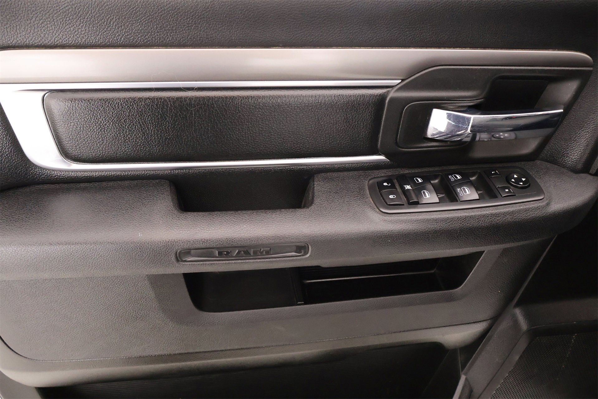 Used 2021 RAM 1500 Classic Warlock image 14