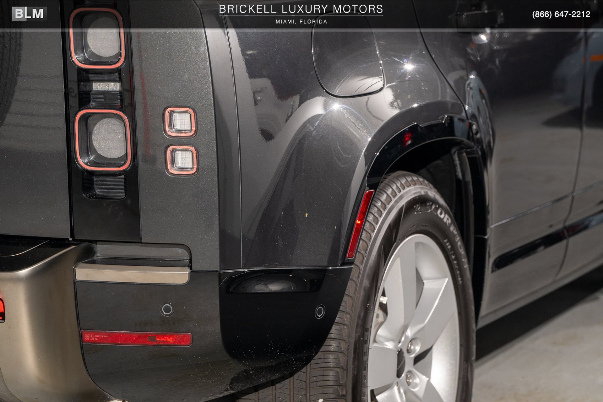 Used 2024 Land Rover Defender 110 X AWD/4WD image 58