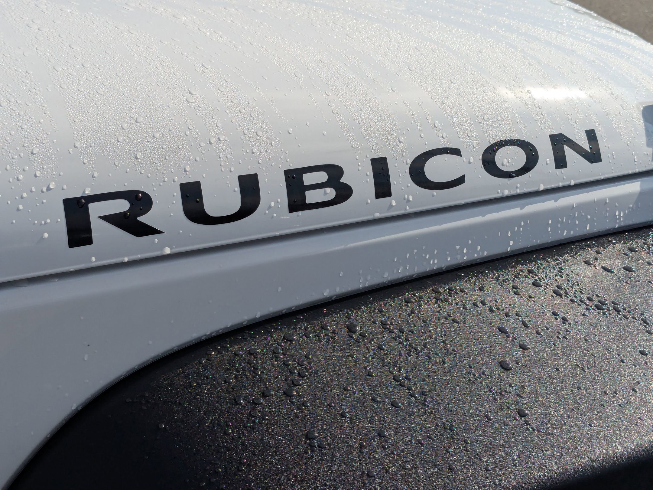 Used 2017 Jeep Wrangler Unlimited Rubicon w/ Connectivity Group image 38