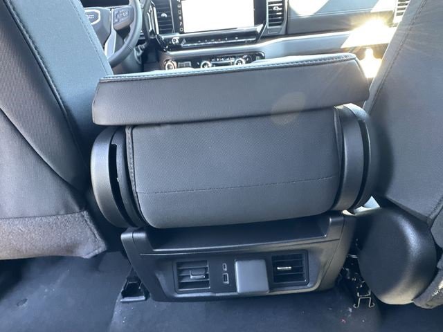 New 2026 GMC Sierra 1500 Elevation image 21