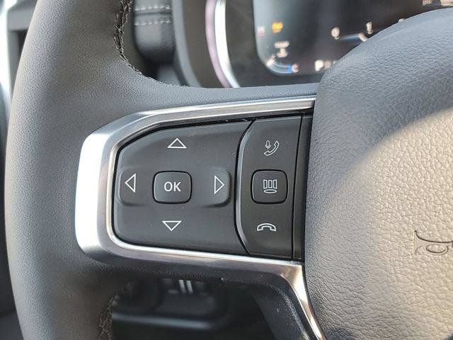 New 2026 RAM 2500 Laramie AWD/4WD image 22