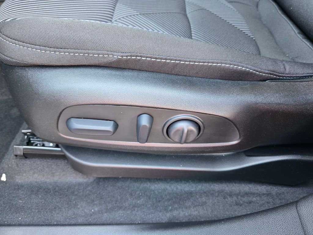 New 2027 Chevrolet Bolt LT w/ Comfort Package FWD image 10