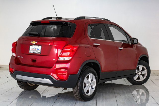 Used 2019 Chevrolet Trax LT w/ LT Convenience Package image 6