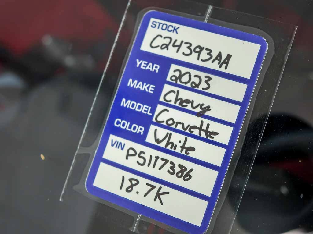 Used 2023 Chevrolet Corvette Stingray Preferred Cpe w/ Battery Protection Package RWD image 28