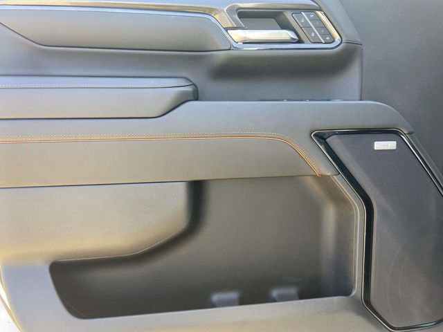 Used 2024 GMC Sierra 2500 AT4 w/ AT4 Premium Plus Package image 12