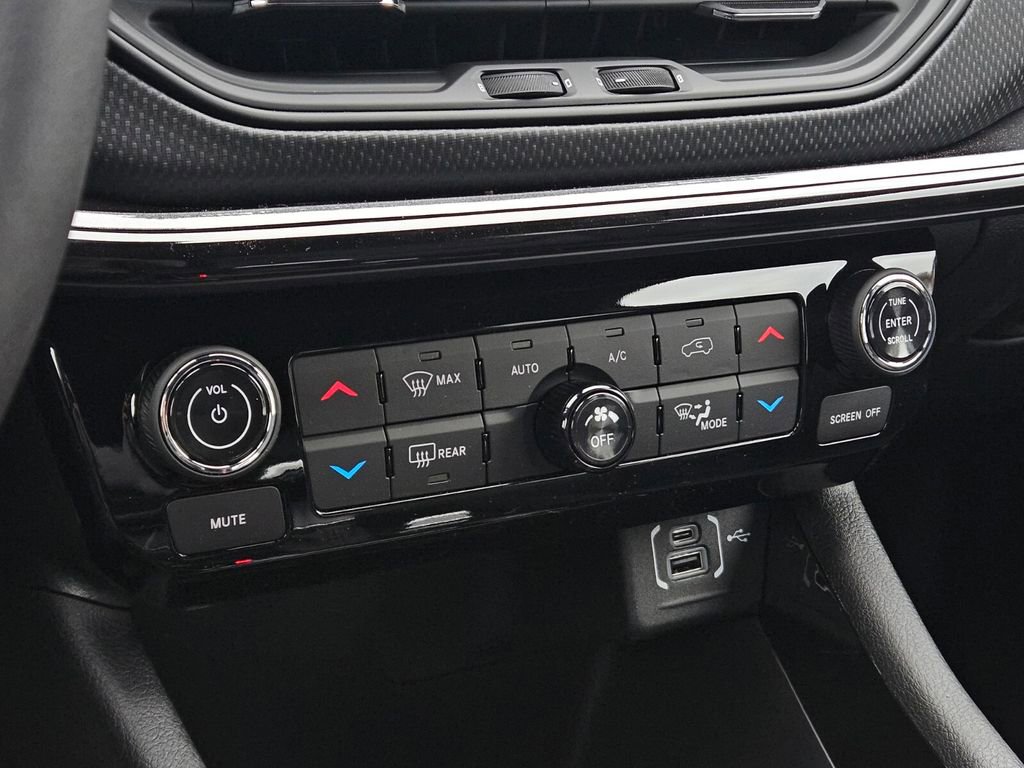 New 2025 Jeep Compass Limited w/ Sun & Sound Group image 20