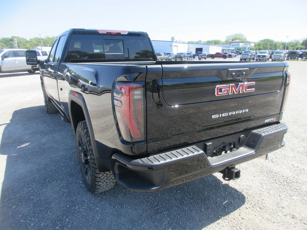 New 2026 GMC Sierra 3500 AT4 w/ AT4 Premium Plus Package AWD/4WD image 7