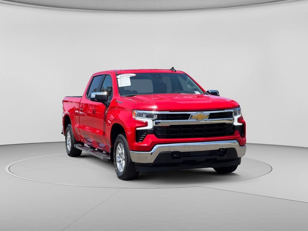 Used 2024 Chevrolet Silverado 1500 LT w/ Protection Package AWD/4WD image 3