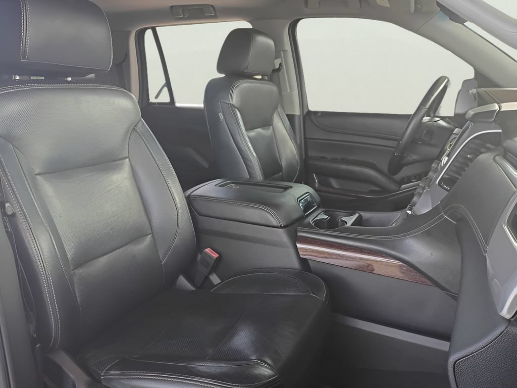 Used 2019 GMC Yukon SLE w/ SLE Value Package RWD image 3