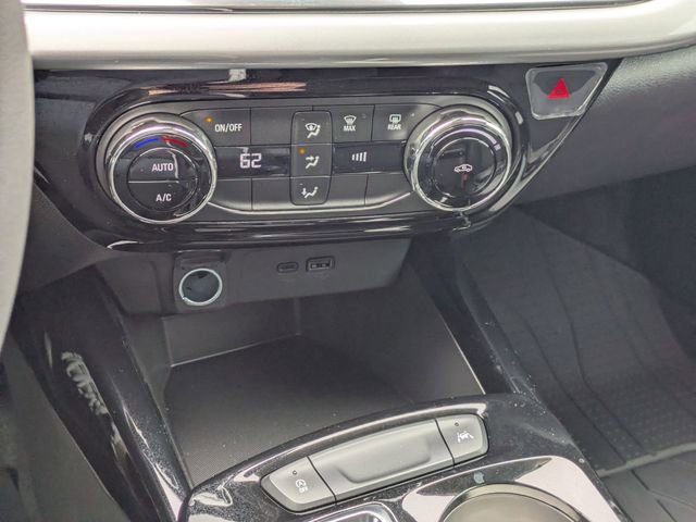 New 2026 Chevrolet Trax LT image 17