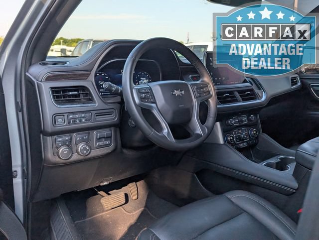 Certified 2024 Chevrolet Tahoe Z71 w/ Luxury Package AWD/4WD image 5