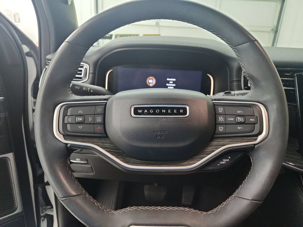 Certified 2022 Jeep Wagoneer Series II AWD/4WD image 25