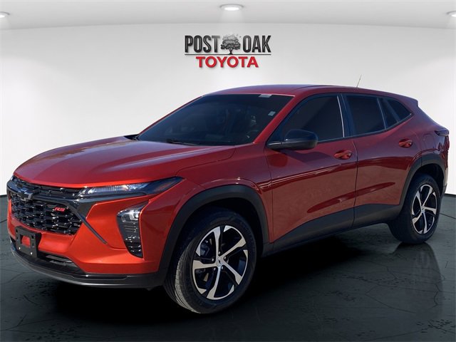 Used 2024 Chevrolet Trax RS w/ Driver Confidence Package image 3