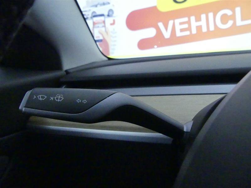 Used 2019 Tesla Model 3 Standard Range Plus image 15
