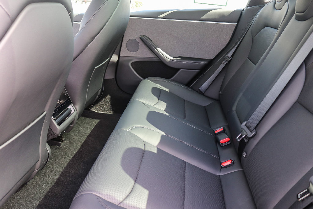 Used 2026 Tesla Model 3 RWD image 16