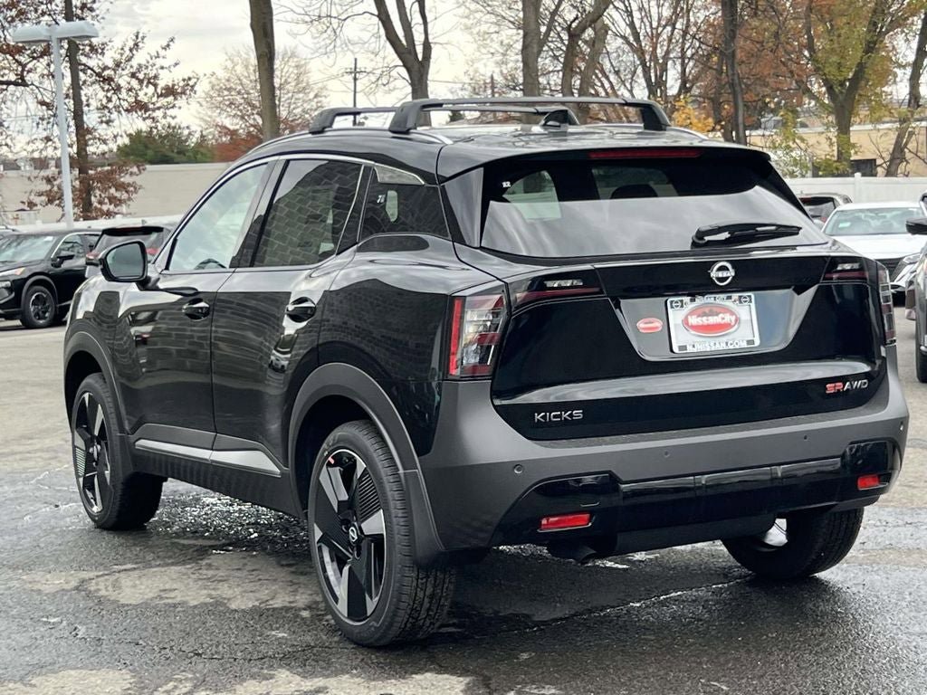 New 2026 Nissan Kicks SR w/ Illumination Package AWD/4WD image 4