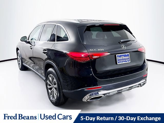 Used 2024 Mercedes-Benz GLC 300 4MATIC image 5