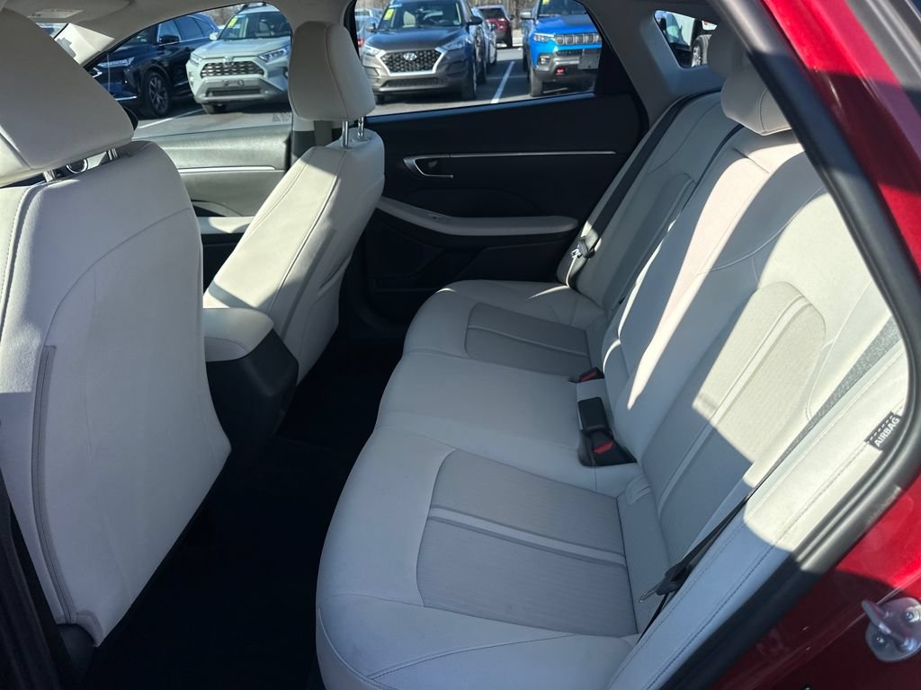 Used 2023 Hyundai Sonata SEL FWD image 16