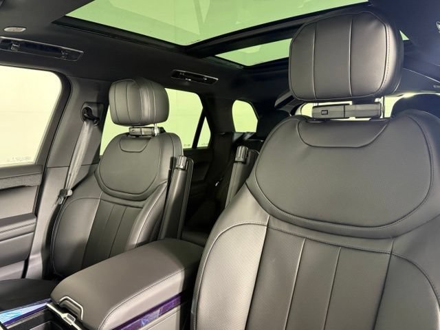 New 2027 Land Rover Range Rover Sport Dynamic SE AWD/4WD image 6