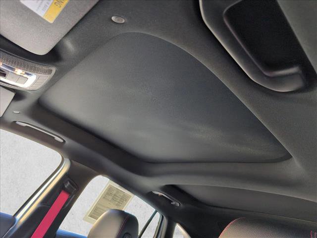 Used 2025 Mercedes-Benz GLA 35 AMG 4MATIC image 17