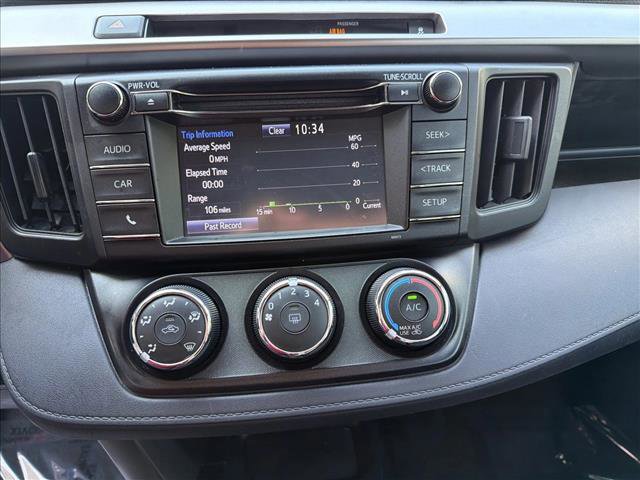 Used 2016 Toyota RAV4 LE FWD image 19