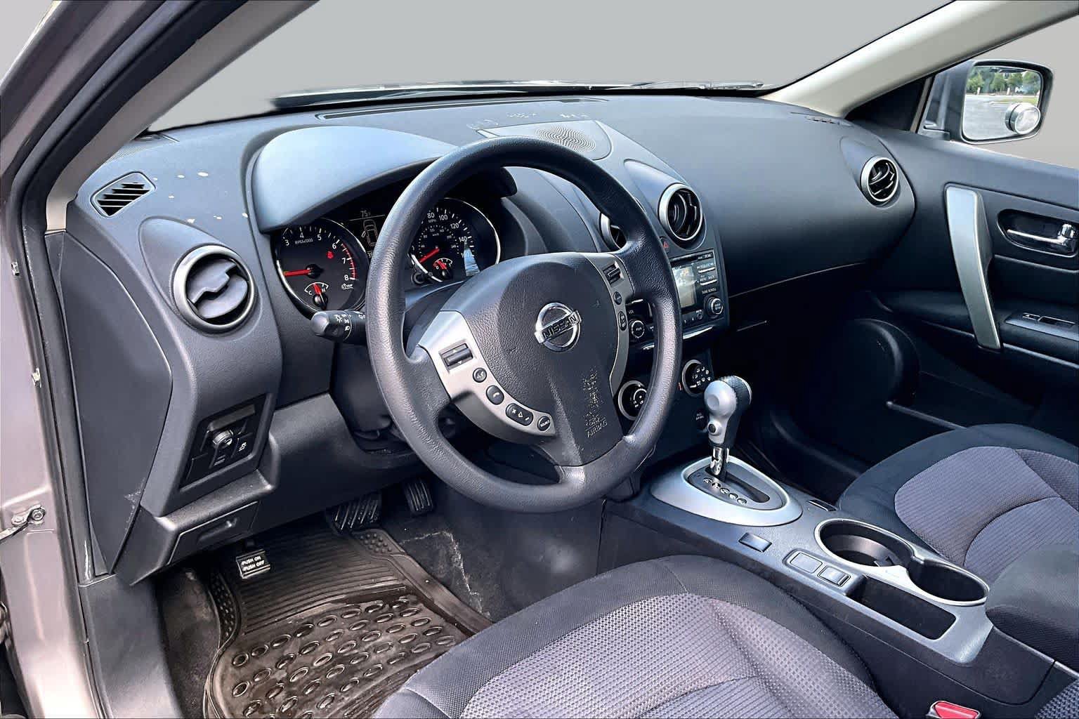 Used 2012 Nissan Rogue SV AWD/4WD image 17