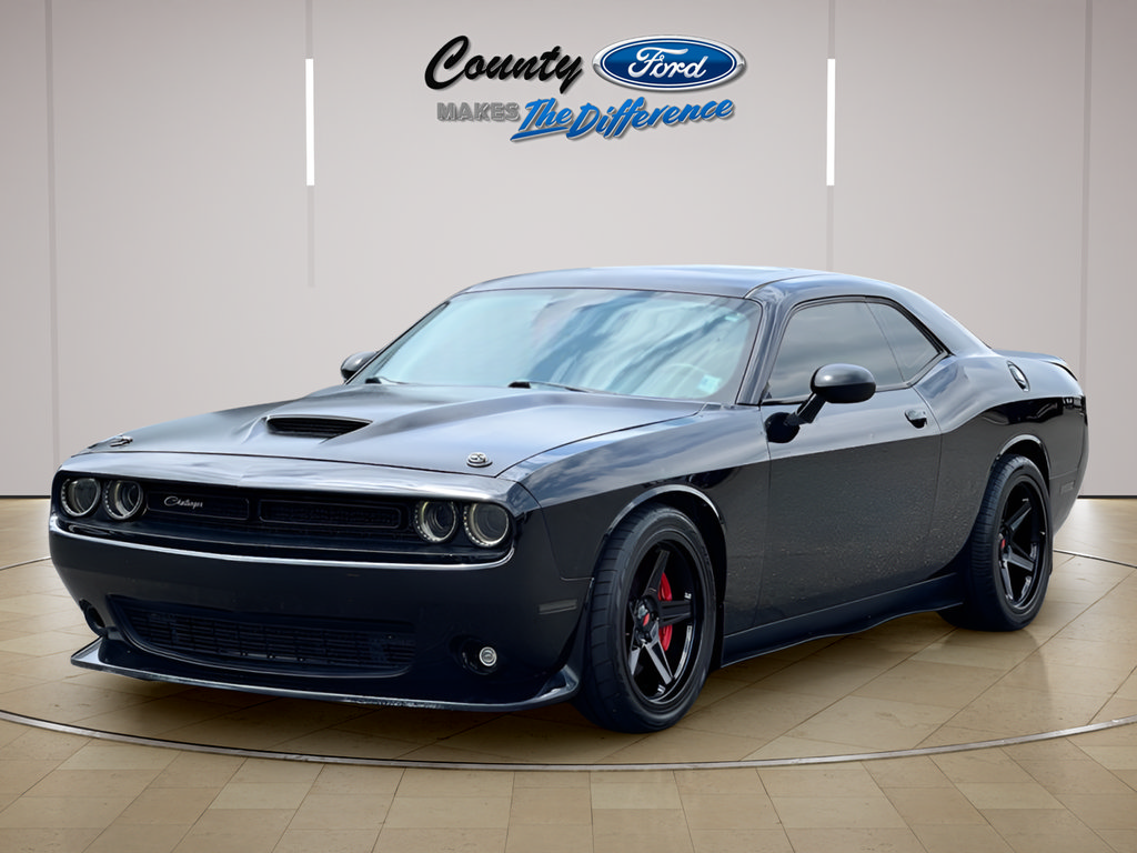 Used 2017 Dodge Challenger T/A RWD image 2