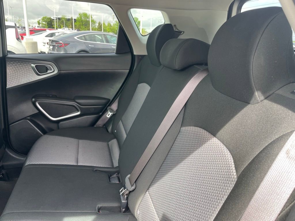 Certified 2024 Kia Soul LX w/ Option Group 015 FWD image 25