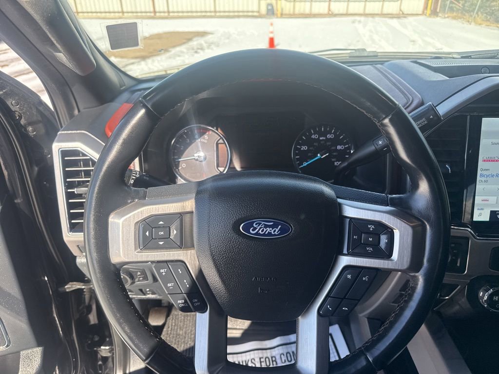 Used 2022 Ford F350 Platinum w/ FX4 Off-Road Package image 16