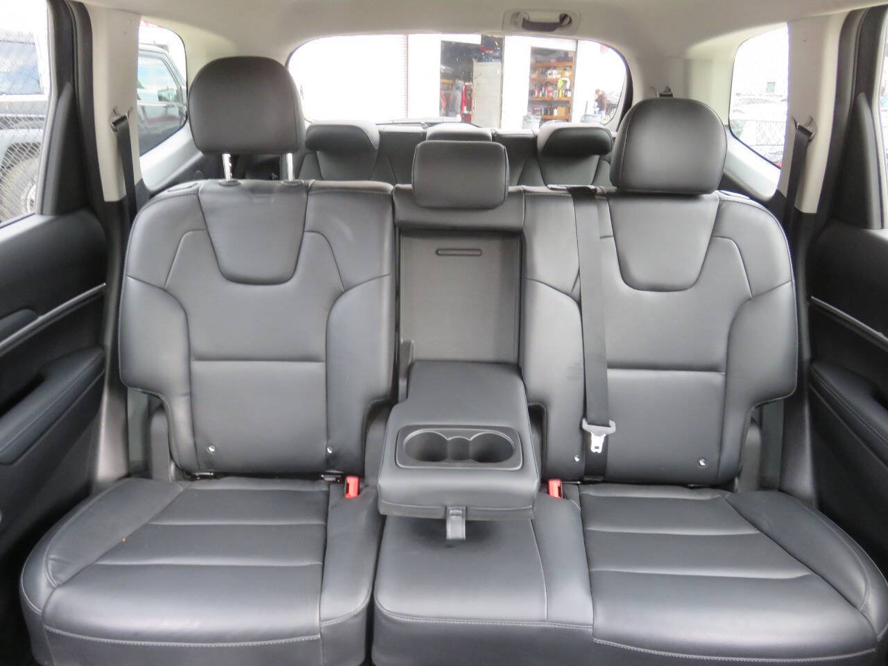 Used 2020 Kia Telluride LX AWD/4WD image 24