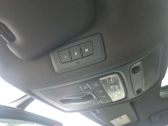 Used 2018 Audi Q3 2.0T Premium Plus w/ Premium Plus Package AWD/4WD image 34