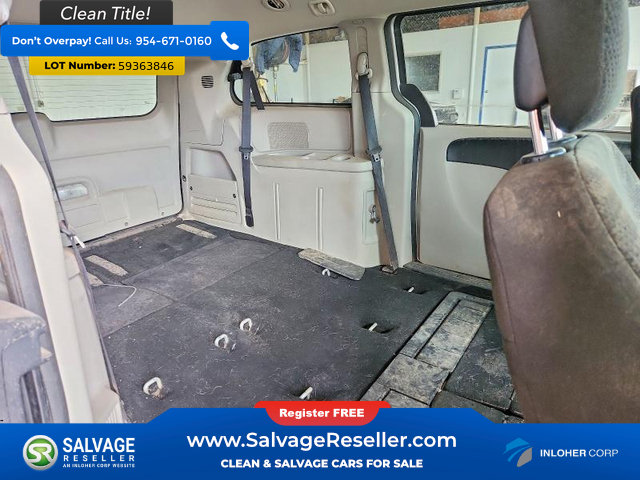 Used 2012 Dodge Grand Caravan SXT FWD image 15