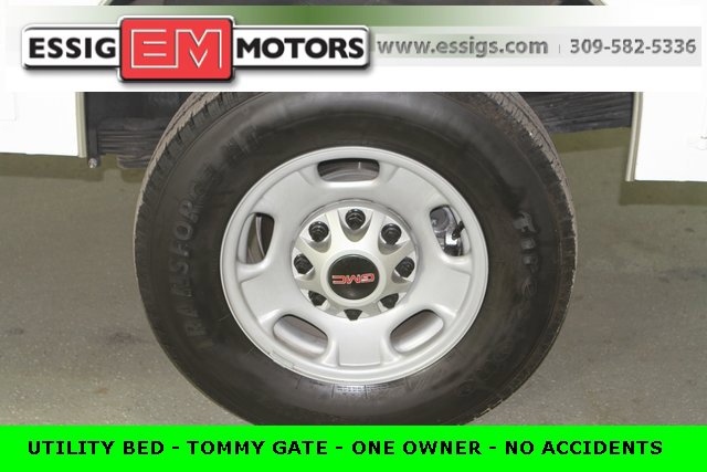 Used 2020 GMC Sierra 2500 2WD Regular Cab w/ Convenience Package image 12
